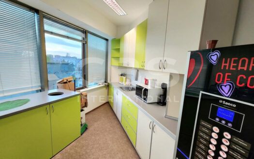 Премиум канцелариски простор од 470м² во Soravia – Центар, Скопје